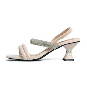 Sandali <span class=keywords><strong>con</strong></span> <span class=keywords><strong>Tacco</strong></span> Alto e Cinturino in Cristallo Beige, <span class=keywords><strong>Scarpe</strong></span> da <span class=keywords><strong>Donna</strong></span> di Design, <span class=keywords><strong>Tacco</strong></span> Decorato <span class=keywords><strong>con</strong></span> Strass, Eleganti <span class=keywords><strong>Scarpe</strong></span> per Matrimoni e Feste - Product Image 3