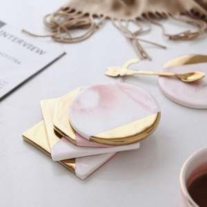 Sous-verres en résine durable pour boissons chaudes et froides résistant aux taches lot de 4 avec qualité extra premium à très bon prix - Product Image 2