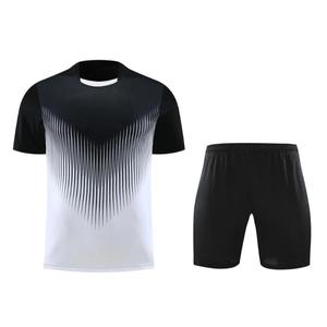Combinaison de football de couleur dégradée personnalisée de qualité supérieure uniformes de football à séchage rapide chemise vêtements de football sublimés personnalisés - Product Image 1
