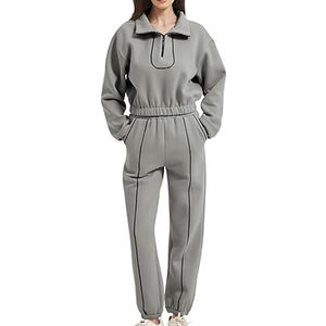 Conjunto Deportivo para Mujer, Personalizado, con Sudadera de Media Cremallera y Pantalones Jogger, Dos Piezas - Product Image 4