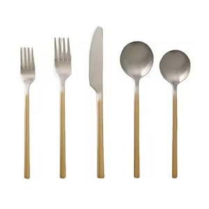 Juego de Cubiertos de Diseño con Mango Largo Redondo Plateado, Cuchara, Cuchillo y Tenedor - Product Image 4