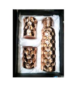 Dernière bouteille d'eau de luxe en cuivre pur de haute qualité disponible en différents styles avec emballage de qualité supérieure Meilleure qualité - Product Image 3