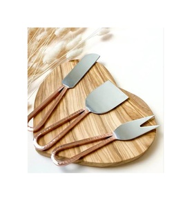 Ensemble de couverts en métal de style standard en acier inoxydable ensemble de couverts en métal de service de nourriture fait à la main meilleure qualité vente chaude couverts - Product Image 2