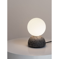 Lampe de table en métal AC/DC de conception moderne, écologique, de style européen, pour la maison, la chambre à coucher, le salon, éclairage protecteur pour les yeux