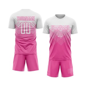 Fabrication en gros d'uniformes de football avec logo personnalisé, ensemble de vêtements respirants à manches courtes - Product Image 5