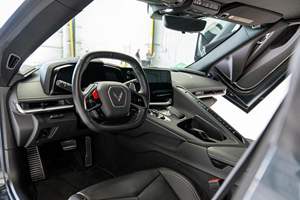 CHEVROLET CORVETTE STINGRAY CONVERTIBLE 2021 USADO CON VOLANTE A LA IZQUIERDA/DERECHA - Product Image 3