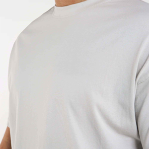 2025เสื้อยืดแขนสั้นสำหรับผู้ชายทรงหลวมโลโก้ทางการสีทึบทรงหลวมออกแบบได้ตามต้องการสไตล์100% - Product Image 3