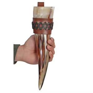 Corne à boire EN Vente chaude pour les bars de restaurants Chher up Drinking Corne polie en cuir marron pour les fêtes Fournitures - Product Image 1