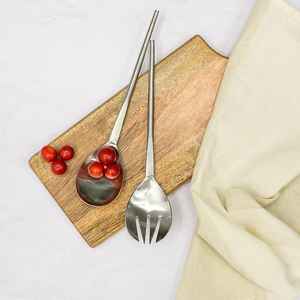 Cuillère à salade en acier inoxydable Design fantaisie avec poignée mince et élégante Ensemble de couverts Vente à chaud Produit Designer Cuillère de table du désert - Product Image 1