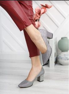 Zapatos de Mujer con Purpurina Plateada, Tacón Grueso y Corto de 5 cm, Color Sherry, Tallas 36-40, Hechos en Turquía - Product Image 3