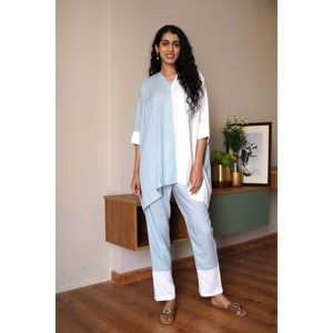 Conjunto coordinado azul polvo de dos tonos, elegante camisa estilo caftán con cuello cuadrado, largo hasta el suelo, tejido a crochet, transpirable, talla XS, suministro ODM - Product Image 3