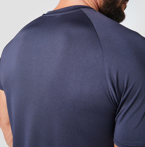 T-shirt de sport pour homme personnalisé, à séchage rapide, col rond, pour la course à pied, la remise en forme, l'entraînement, la salle de sport - Product Image 5