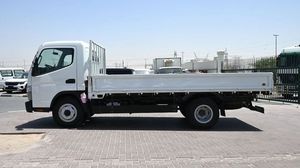 Camión de Carga MITSUBISHI CANTER FUSO 2024, 4.2L Diésel, Manual, 150HP, Euro 6, Vehículo Comercial Ligero - Product Image 4