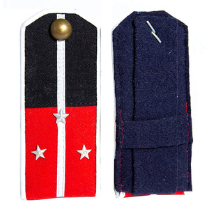 Charreteras ornamentales diseñadas con borlas plateadas hechas a mano para disfraces uniformes y trajes ceremoniales formales Charreteras - Product Image 5