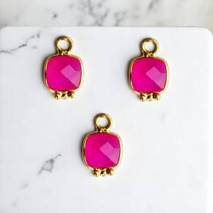 Queen Calcedonia Cojín Forma Fancy Bisel Charms - Product Image 1