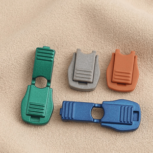 Venta al por mayor de fábrica: Terminales de cordón de nailon y plástico con bloqueo para cordones de bolsos, ropa y accesorios para cordones de zapatos. - Product Image 3