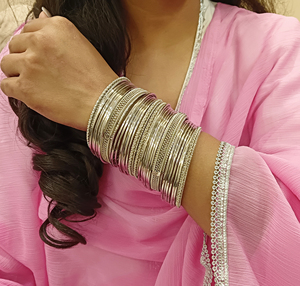 Bijoux oxydé de bonne qualité Boho Vintage Antique indien Bracelets en cristal oxydé Bracelet ensemble bijoux pour femmes de l'Inde - Product Image 3