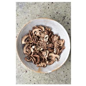 Traitement des champignons Shiitake entiers séchés à l'état sauvage - Product Image 3