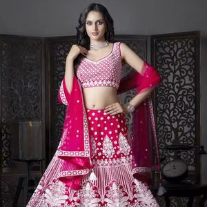 Vêtements indiens et pakistanais de style traditionnel en Georgette bleue Lehenga Choli avec broderie - Product Image 1