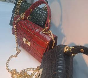 Bolso de Mano de Lujo Anwar Enterprises, Tipo Bandolera, con Diseño de Piel de Cocodrilo, para Mujer - Product Image 2