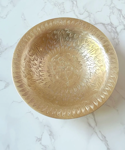 ชามเสิร์ฟทองเหลืองดีไซน์ทันสมัยพร้อมลวดลายประดิษฐ์ด้วยมือสำหรับโต๊ะอาหารหรูหราสไตล์ญี่ปุ่น ห้องครัว ทนทานด้วยสแตนเลส - Product Image 2