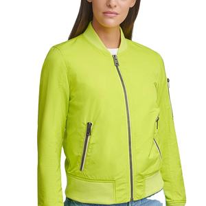 Veste Softshell Personnalisée OEM pour Jeunes Femmes Excellente Qualité Longue Fermeture Éclair Veste Softshell 2026 - Product Image 3