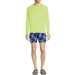 Couleur vert clair hommes à manches longues vêtements de sport personnalisé MMA surf dernière conception hommes Rash Guard à vendre - Product Image 4