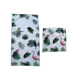 Serviette de plage surdimensionnée, serviette de plage absorbante, vente en gros, personnalisation de la marque, fabriqué au Pakistan - Product Image 1