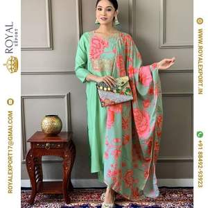 Top Most Selling Designer à la mode coton imprimé Kurti haute qualité broderie cou Kurti ensemble au prix le plus bas - Product Image 6