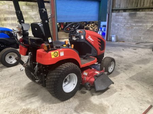 รถแทรกเตอร์สำหรับงานเกษตร ZETOR CRYSTAL 170 HT 20 ขับเคลื่อนสี่ล้อ มีจำหน่าย - Product Image 3