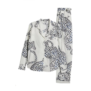 Ensemble de pyjama personnalisé deux pièces boutonnées à manches longues ensembles de salon doux ensembles de vêtements de nuit en coton pour femmes robe imprimée - Product Image 2