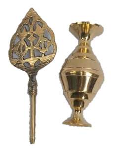 Surmadani Bouteille Forme Antique Pot Main Bouteille avec Surma Eyeliner Kajal Holder 5 Pouces Floral avec surma Set - Product Image 3