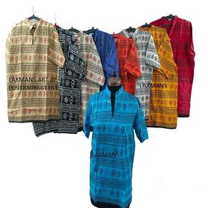 Om Kurta en coton imprimé de l'Inde vente en gros Boho Kurta avec Mantra indien et pakistanais vêtements rayé Kurta Design - Product Image 1