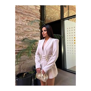 Giacca Chic con dettagli cintura da donna con accenti di cintura alla moda - Product Image 6