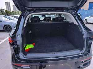 2023 Vo_yah Free SUV Voiture Électrique Hybride MPV avec 4x4 Pièces Lantu pour Adultes Vente Dépôt requis - Product Image 4