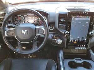 RAM 1500 Laramie Crew Cab 4WD 2023 - Product Image 6