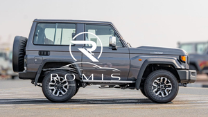 Land Cruiser LC71 Pickup 2024, 2.8L 4x4 Diesel, 6 Posti, Cerchi R18, Cambio Automatico, Aria Condizionata, Guida a Sinistra, Sedili in Pelle, Alluminio - Product Image 4