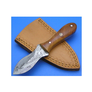 Couteaux de chasse en acier Damas de haute qualité à 100%, manche en bois, lame fixe en acier Damas, couteau personnalisable, vente chaude - Product Image 1