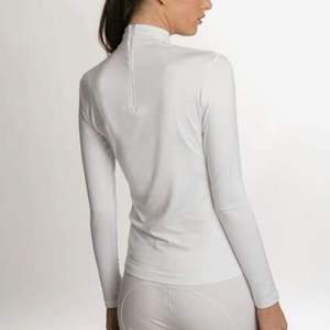 Chemise d'équitation pour femmes personnalisée chemise de spectacle en maille ventilée vêtements de sport vêtements équestres vente en gros de chemises d'équitation couche de base haut - Product Image 2