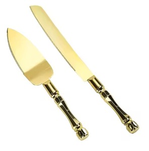 Ensemble de couteau et de serveur à gâteau en acier de table, design tendance, durable, écologique, avec manche en résine - Product Image 5