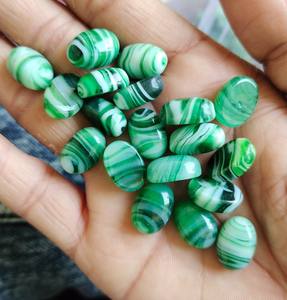 Cabujones de cristal con diseño de dulces, cabujones de vidrio mármol hechos a medida, ideal para reventa, diseñador de joyas y tiendas de cuentas en color verde - Product Image 3