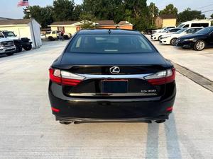 Lexus ES 350 Sedán 2019 Usado en Buen Estado - Product Image 6