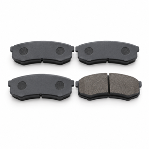 Plaquettes de frein arrière en céramique 04466-90020 pour Toyota Hilux 1995-2005 Fournisseur en gros - Product Image 1