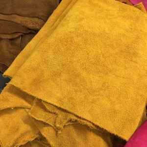 เสื้อผ้าหนังกลับ - Product Image 2