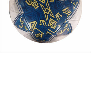 Ballon de football en PU thermocollé de conception personnalisée de qualité supérieure, toutes tailles, pour tous les temps, tous les âges, pour une utilisation en extérieur avec logo personnalisé - Product Image 5