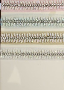 Rubans et lacets brodés à la machine en tissu net de bonne qualité en différents modèles et couleurs pour robes de mariée - Product Image 3