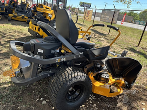 Cortadora de césped usada Cub Cadet Ultima ZT2 54 Zero Turn de 23HP con plataforma AeroForce de 54 pulgadas y doble transmisión hidrostática, a la venta. - Product Image 4