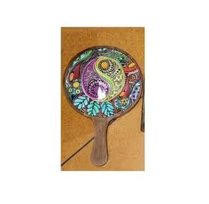 Tabla de cortar de madera hecha a mano para la preparación de comidas sin esfuerzo, perfecta para cortar y exhibir el mostrador de la cocina - Product Image 1