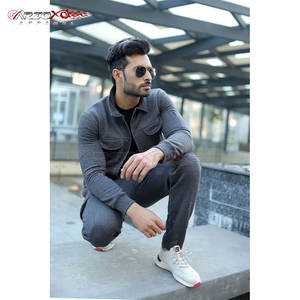 Chándal de jogging para hombre sólido con capucha de invierno de corte regular con paneles de malla transpirable - Product Image 6