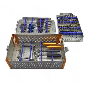 Système de rétracteur cervical manuel en titane, kit d'instruments chirurgicaux pour chirurgie spinale, ensemble d'instruments pour articulation de la hanche, instrument fémoral en acier inoxydable - Product Image 1